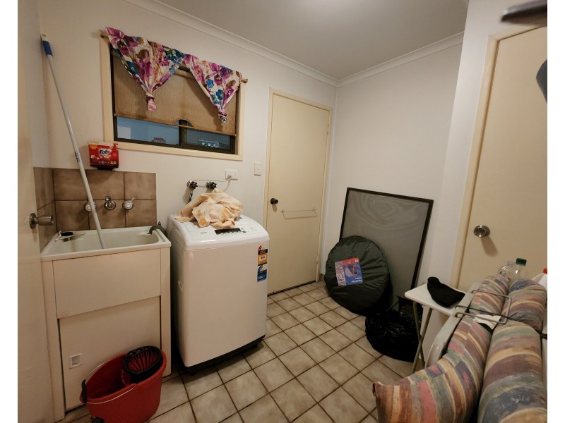 10 JOHN STREET, Blackbutt QLD 4306