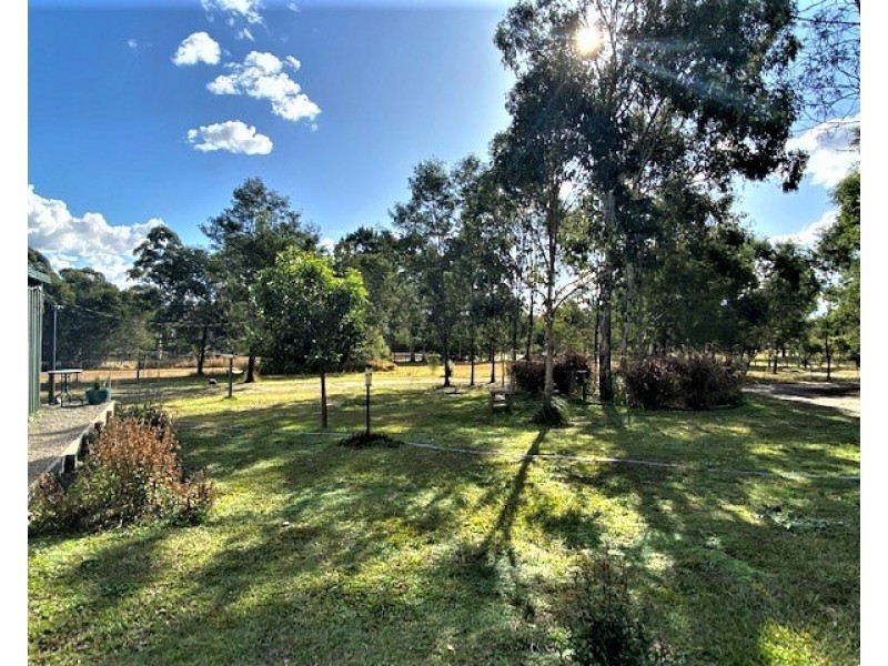 101 Martin Cresent, Benarkin QLD 4306