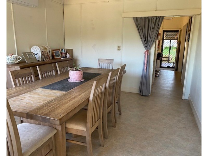 49 Barr Smith Street, Yarraman QLD 4614