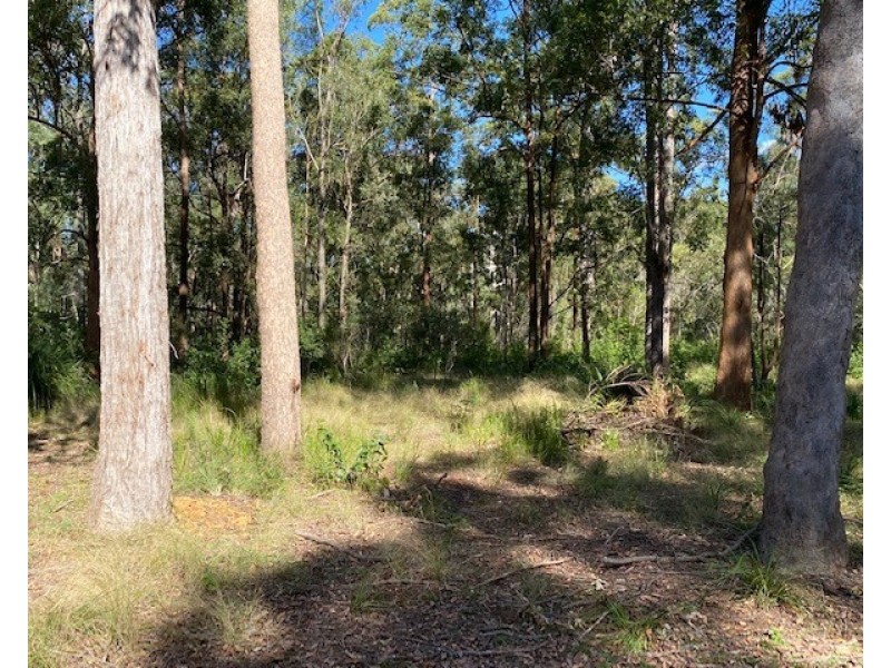 41 Simpson Road, Benarkin QLD 4306