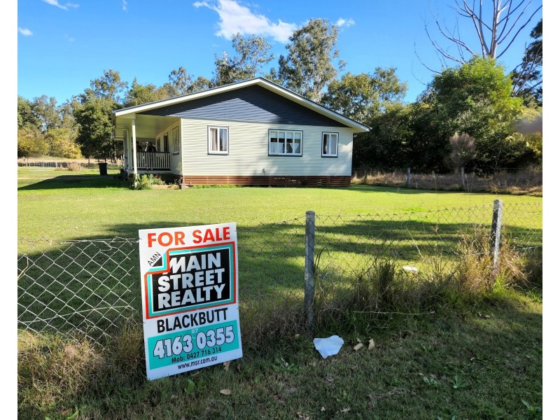 9 Coulson Street, Blackbutt QLD 4306