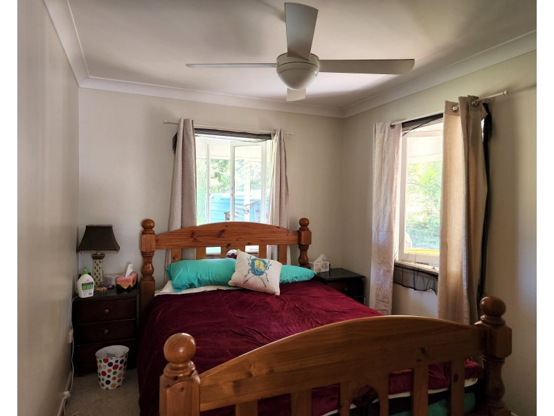 9 Coulson Street, Blackbutt QLD 4306