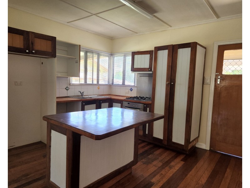 32 George Street, Blackbutt QLD 4306
