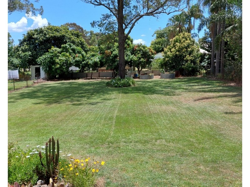 32 George Street, Blackbutt QLD 4306