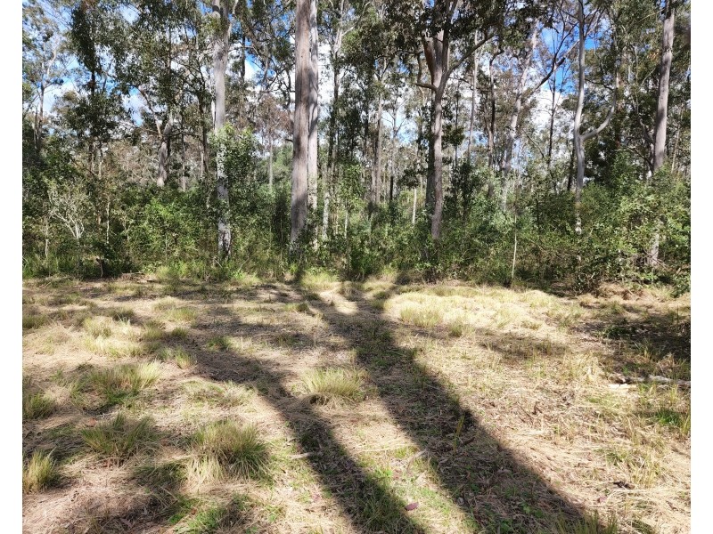26 Franks Road, Blackbutt QLD 4306
