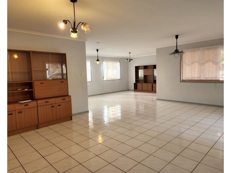 25    MILLER ST, Blackbutt QLD 4306