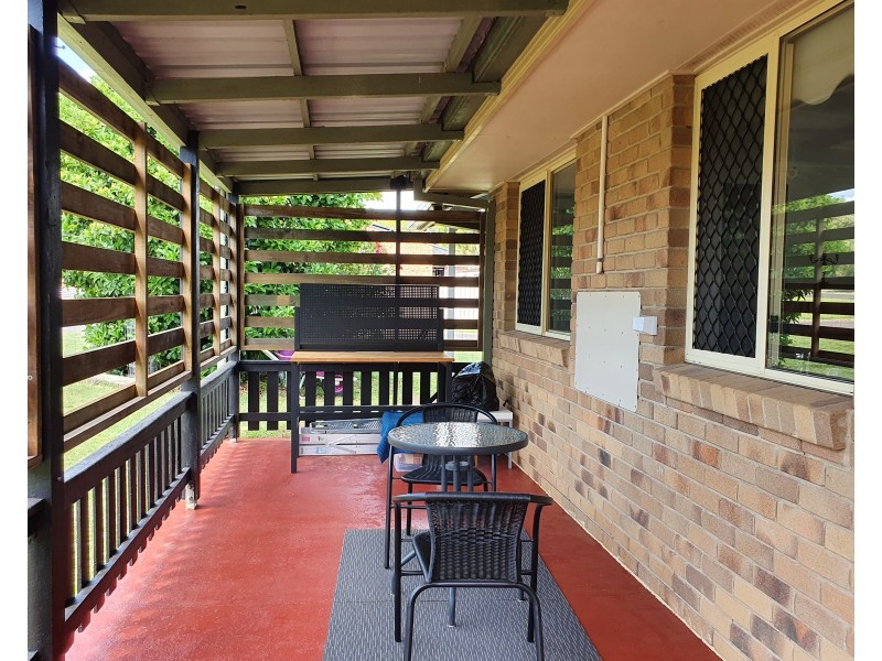 15 Morris Street, Blackbutt QLD 4306