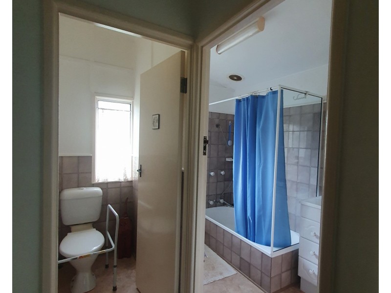 21 Fern Street, Blackbutt QLD 4306