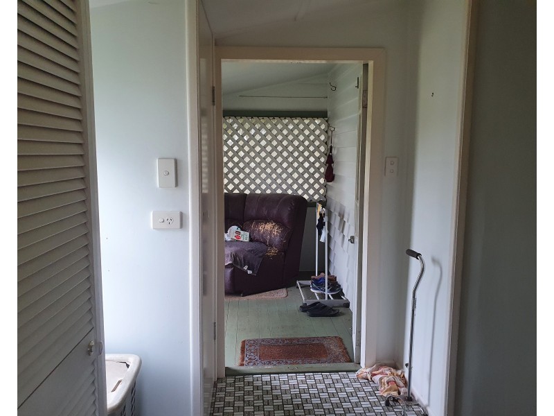 21 Fern Street, Blackbutt QLD 4306