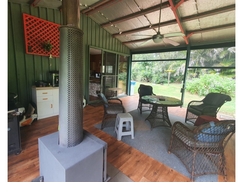 13 Griffin Road, Blackbutt QLD 4306