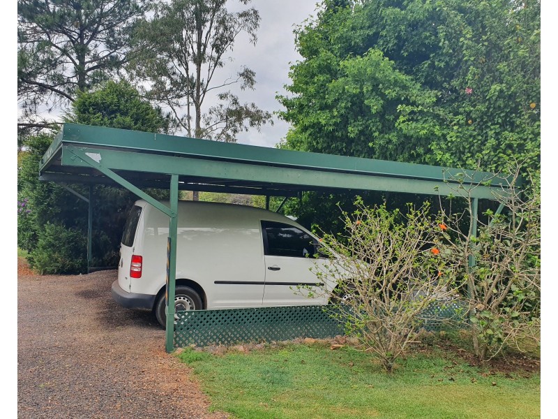 13 Griffin Road, Blackbutt QLD 4306
