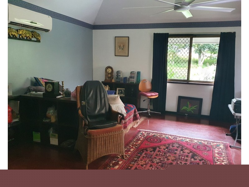 111 Bowman Road, Blackbutt QLD 4306