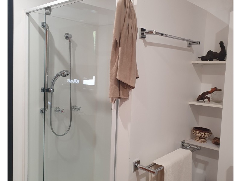 111 Bowman Road, Blackbutt QLD 4306