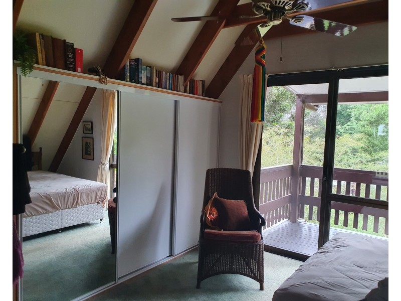 111 Bowman Road, Blackbutt QLD 4306