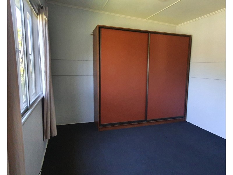 6 Douglas Street, Blackbutt QLD 4306