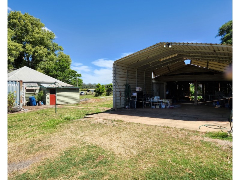 Blackbutt QLD 4306