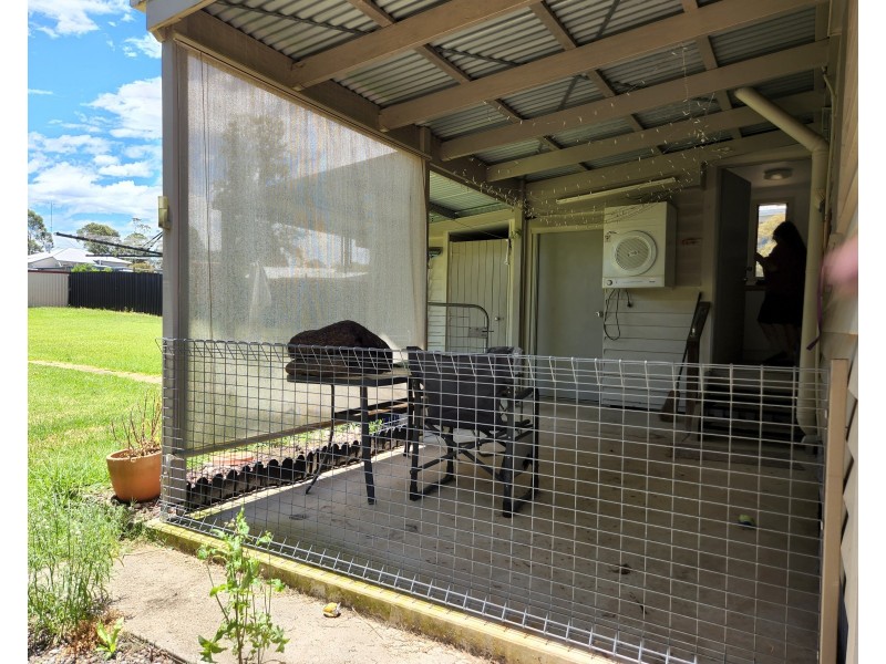 33 Millar Street, Yarraman QLD 4614