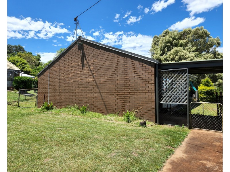 12 Juillerat Street, Yarraman QLD 4614