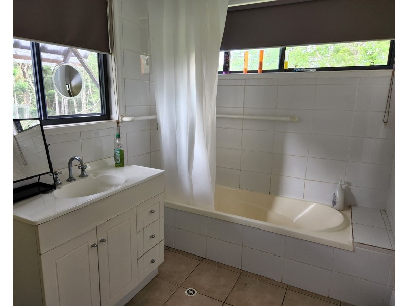 94 HARDGRAVE ROAD, Benarkin North QLD 4306