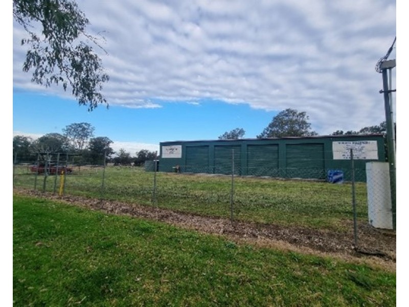 111 New England Highway, Yarraman QLD 4614