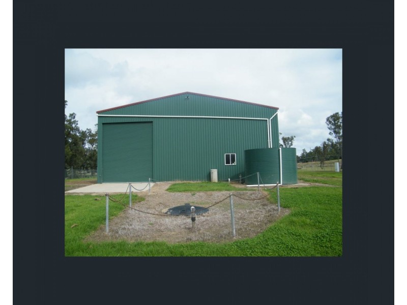 111 New England Highway, Yarraman QLD 4614