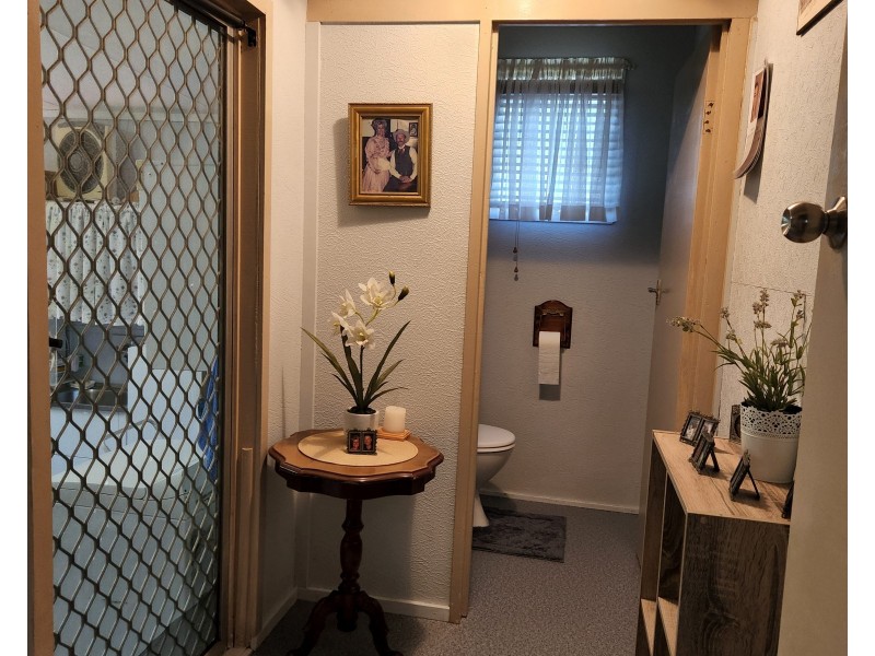 34 John Street, Blackbutt QLD 4306