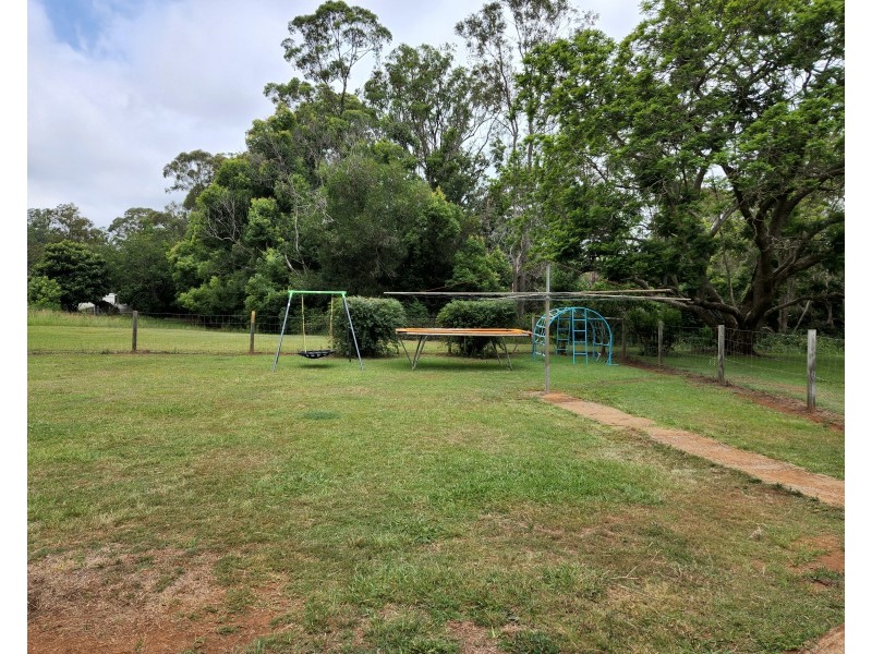 3 Elizabeth Street, Blackbutt QLD 4306