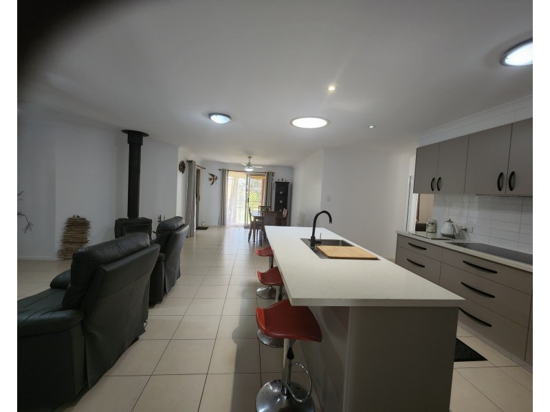 258 Upper Yarraman Road, Yarraman QLD 4614
