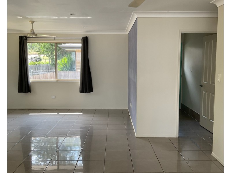 31 Morris Street, Blackbutt QLD 4306