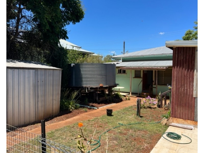 35 Margaret Street, Yarraman QLD 4614