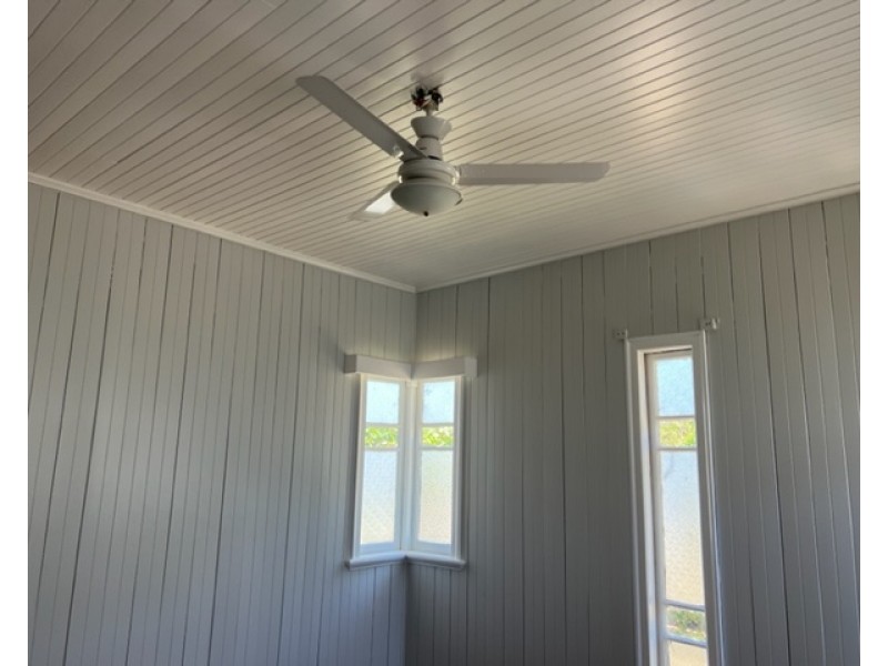 35 Margaret Street, Yarraman QLD 4614