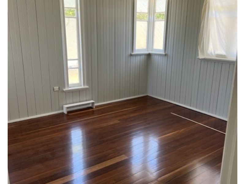 35 Margaret Street, Yarraman QLD 4614