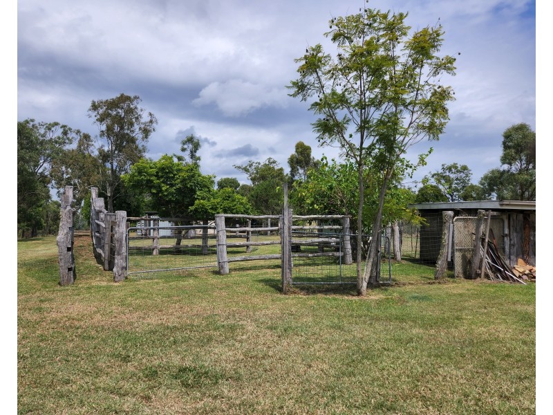 195 Wild Deer Drive, Blackbutt QLD 4306