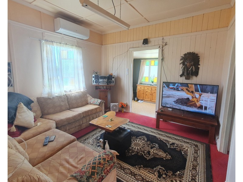 23 Margaret Street, Yarraman QLD 4614