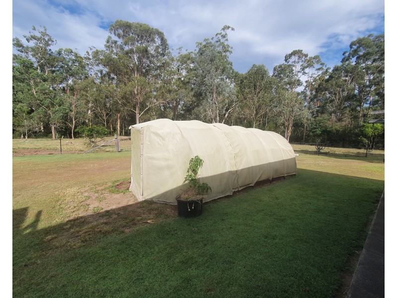 198 Franks Rd, Taromeo QLD 4306