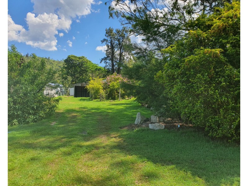 35 David Street, Linville QLD 4306