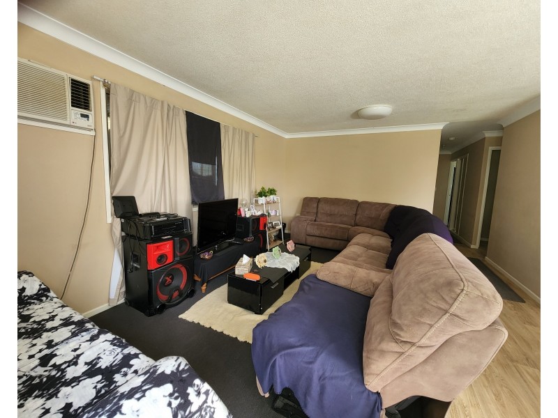 23 James Street, Blackbutt QLD 4306