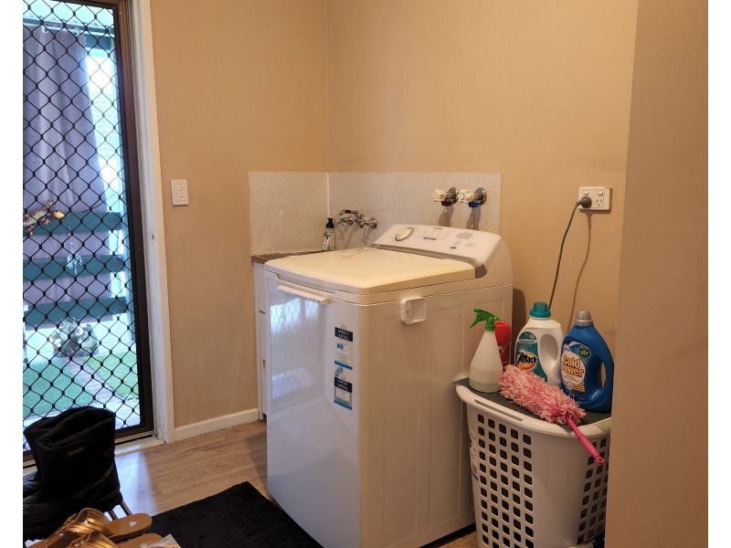 23 James Street, Blackbutt QLD 4306