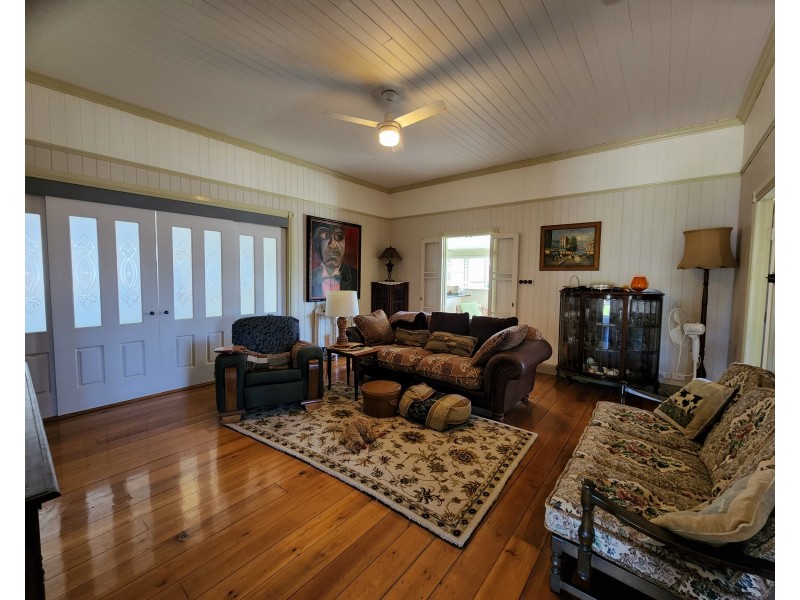 11 Ann Street, Yarraman QLD 4614