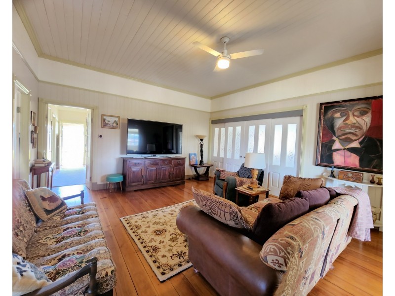 11 Ann Street, Yarraman QLD 4614