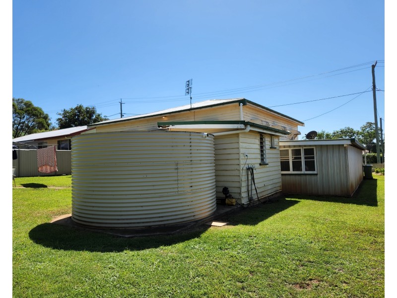 11 Ann Street, Yarraman QLD 4614