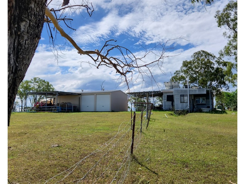 62 Wild Deer Drive, Blackbutt QLD 4306