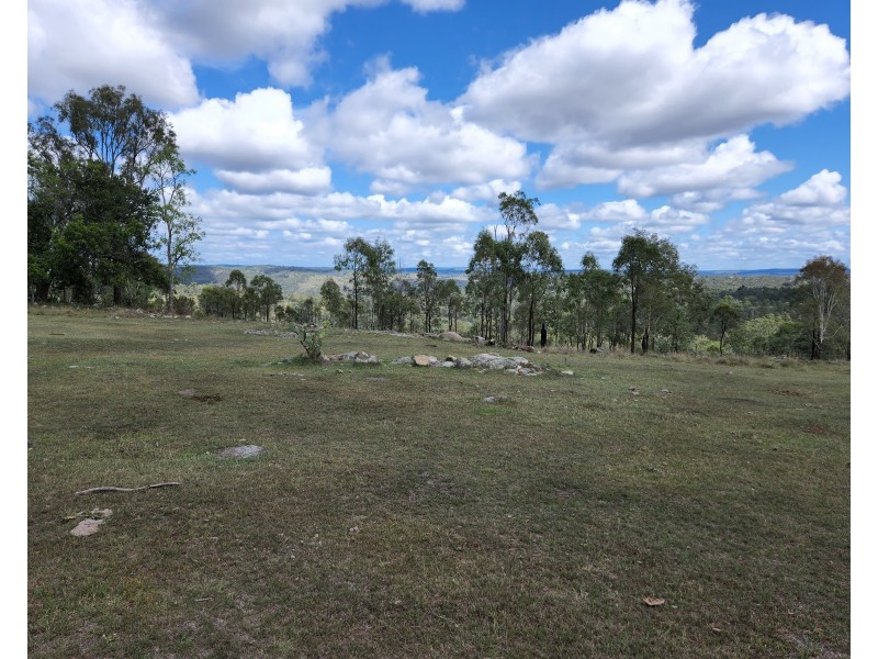 62 Wild Deer Drive, Blackbutt QLD 4306