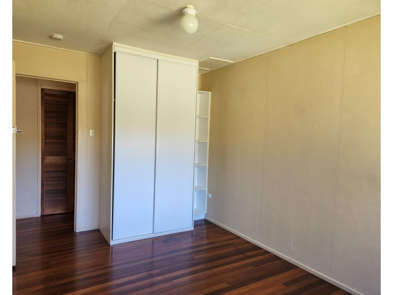 28 Fern Street, Blackbutt QLD 4306