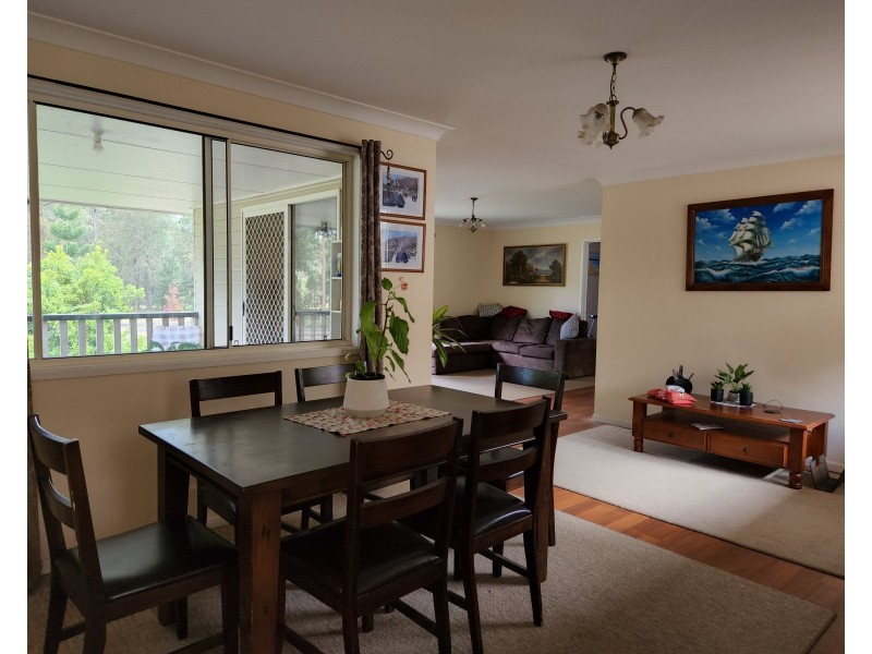 160 GILLILAND CRES.,, Blackbutt QLD 4306