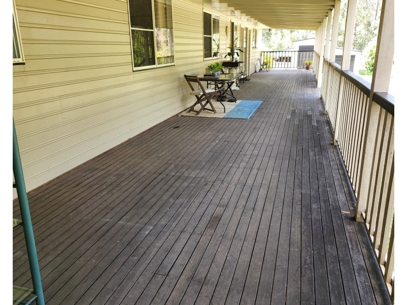 160 GILLILAND CRES.,, Blackbutt QLD 4306