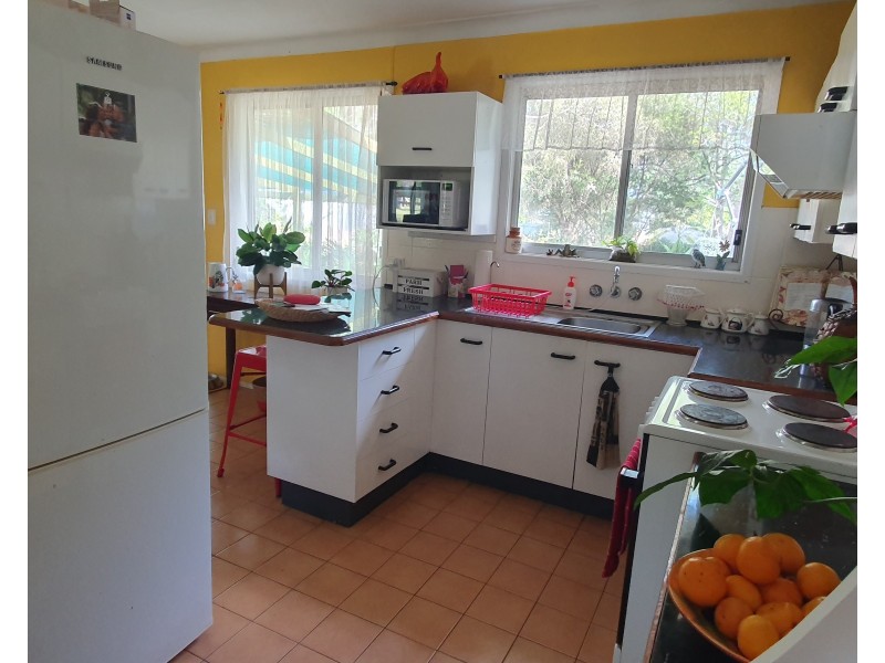 35 Fern Street, Blackbutt QLD 4306