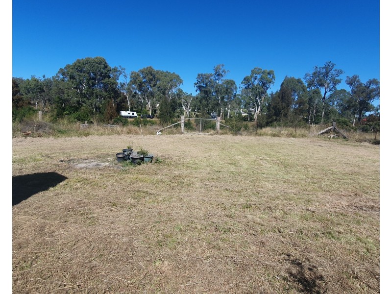 2 Clarence Street, Cooyar QLD 4402