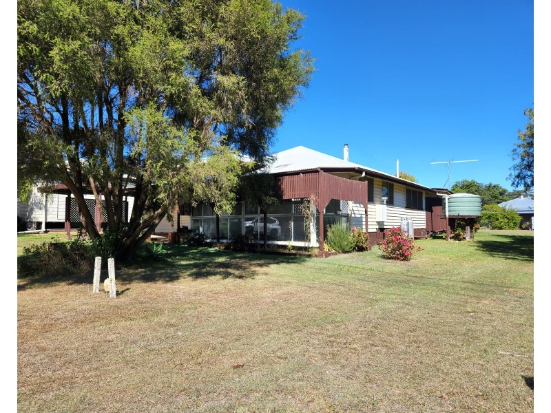87 Coulson Street, Blackbutt QLD 4306