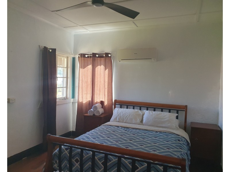18 Henry Street, Nanango QLD 4615